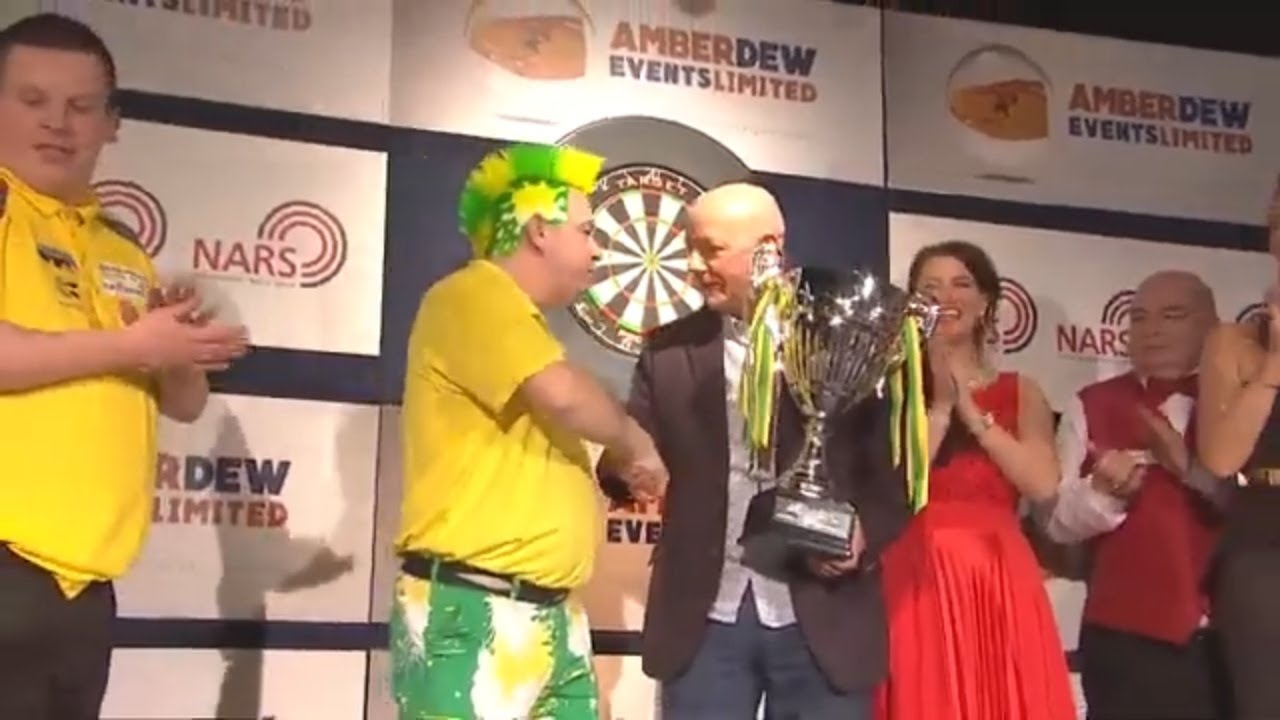 Darts Players REACT To The 2016 Norwich Match Play Darts Tournament